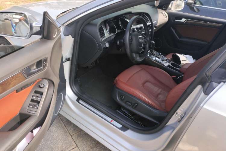 Used Audi S5 2010 S5 3.0T Sportback Driver Seat