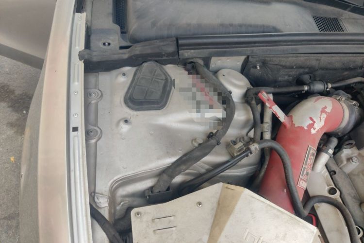 Used Audi S5 2010 S5 3.0T Sportback Engine Bay Right