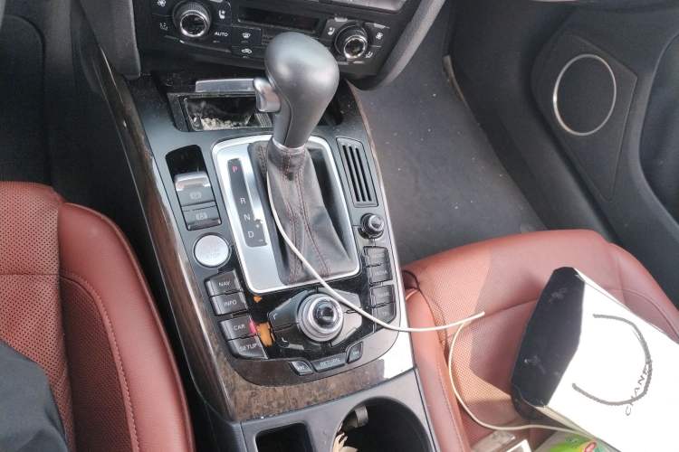 Used Audi S5 2010 S5 3.0T Sportback Gear Lever