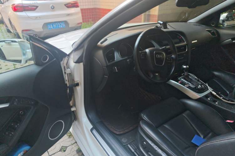 Used Audi S5 2010 S5 3.0T Cabriolet Driver Seat