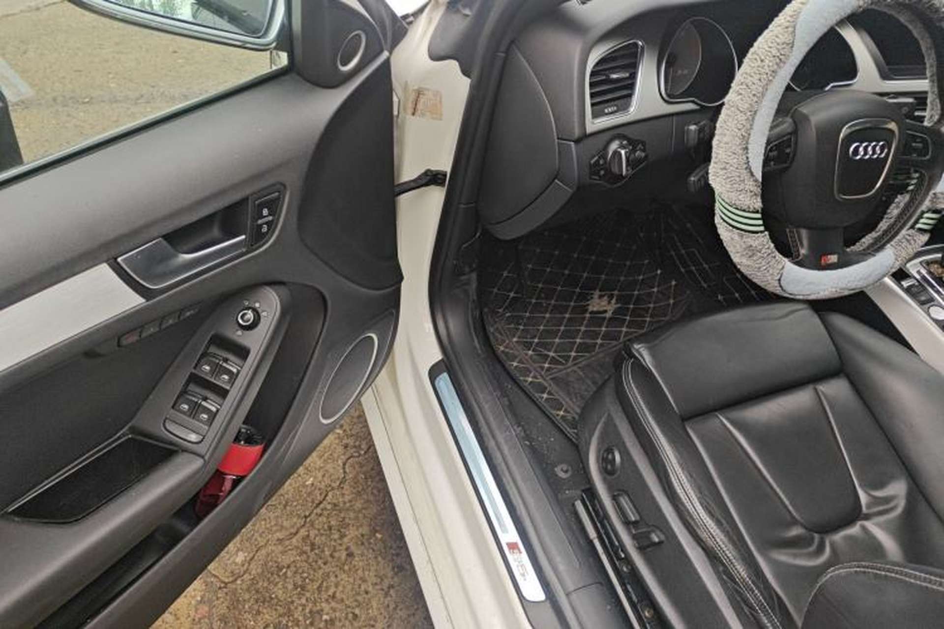Used Audi S5 2010 S5 3.0T Sportback Interior 3