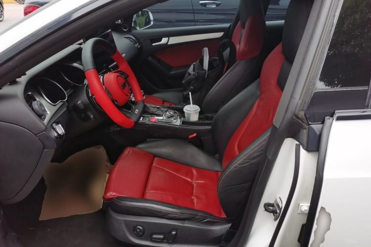 Used Audi S5 2010 S5 3.0T Sportback Left Front Seat