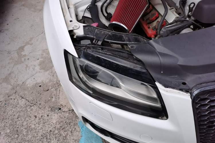 Used Audi S5 2010 S5 3.0T Sportback Right Front Headlight