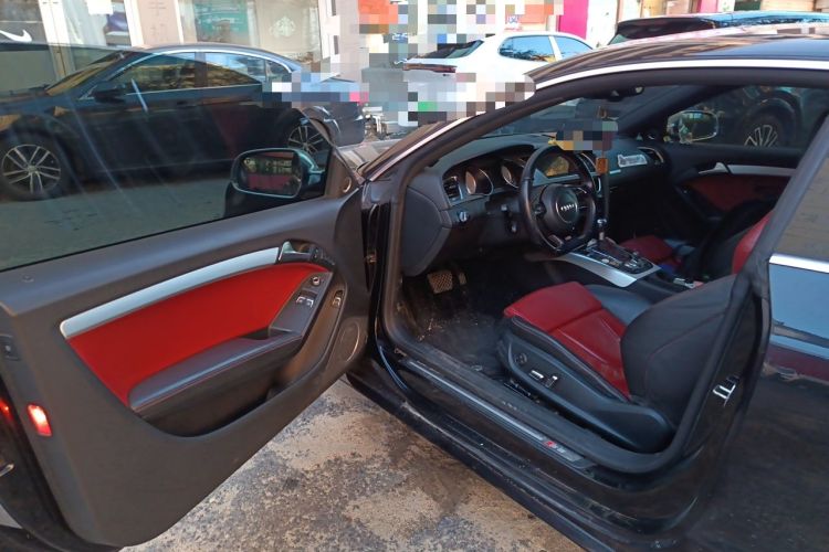 Used Audi S5 2012 S5 3.0T Coupe Driver Seat