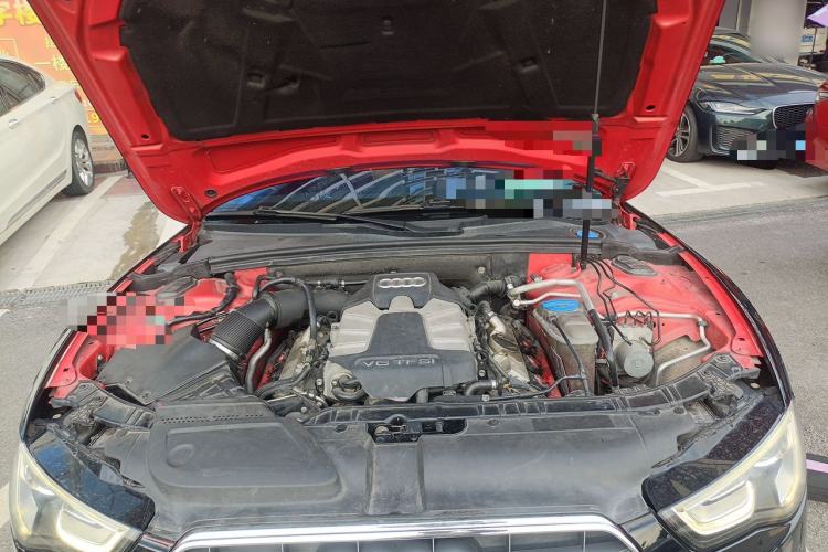 Used Audi S5 2012 S5 3.0T Sportback Engine Bay