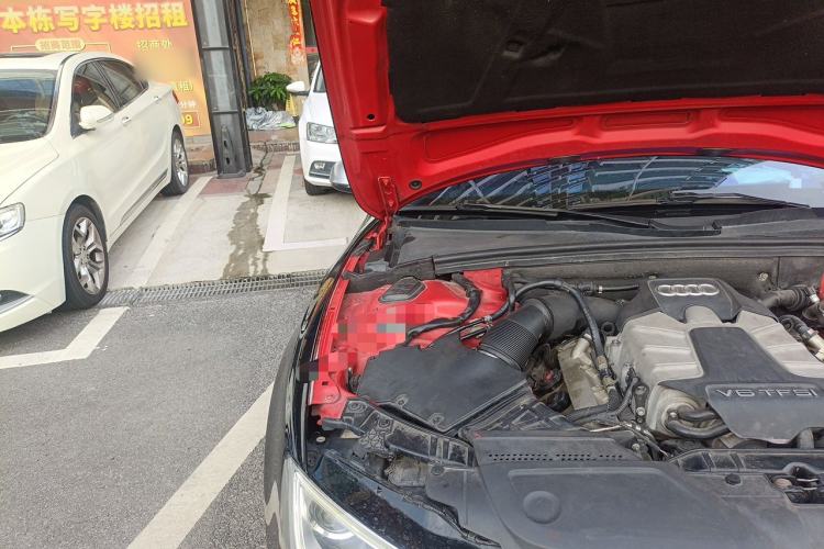 Used Audi S5 2012 S5 3.0T Sportback Engine Bay Right