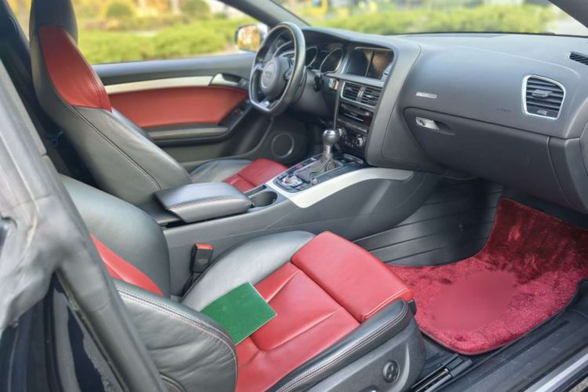 Used Audi S5 2012 S5 3.0T Coupe Interior 11