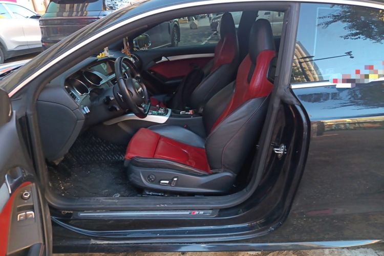 Used Audi S5 2012 S5 3.0T Coupe Left Front Seat