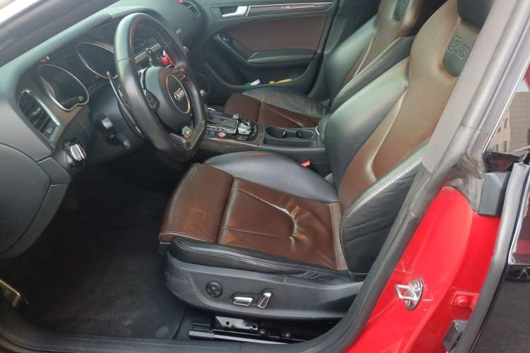 Used Audi S5 2012 S5 3.0T Sportback Left Front Seat