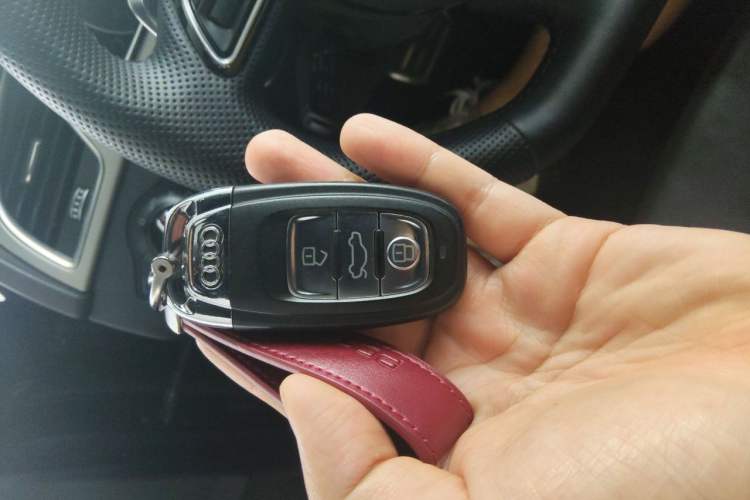 Used Audi S5 2012 S5 3.0T Sportback Vehicle Key