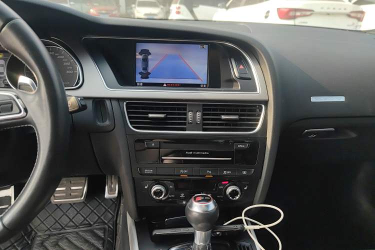 Used Audi S5 2012 S5 3.0T Coupe Audio And AC Panel