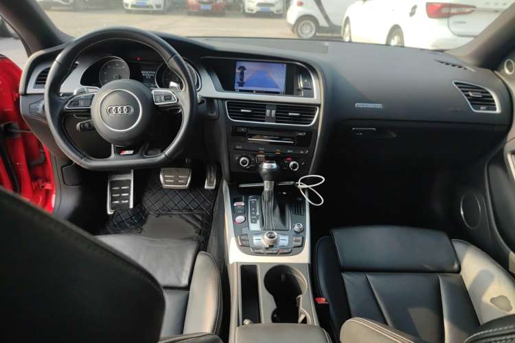 Used Audi S5 2012 S5 3.0T Coupe Center Console