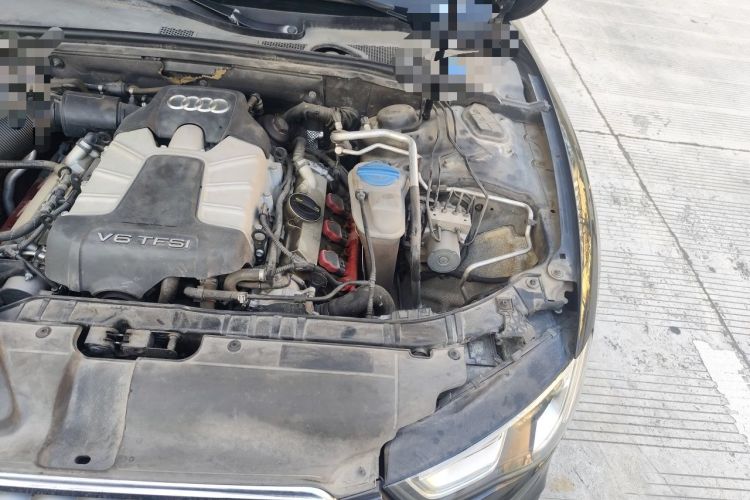 Used Audi S5 2012 S5 3.0T Sportback Engine Bay Left