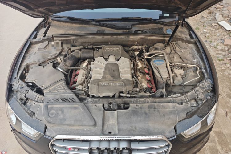 Used Audi S5 2012 S5 3.0T Sportback Engine Bay