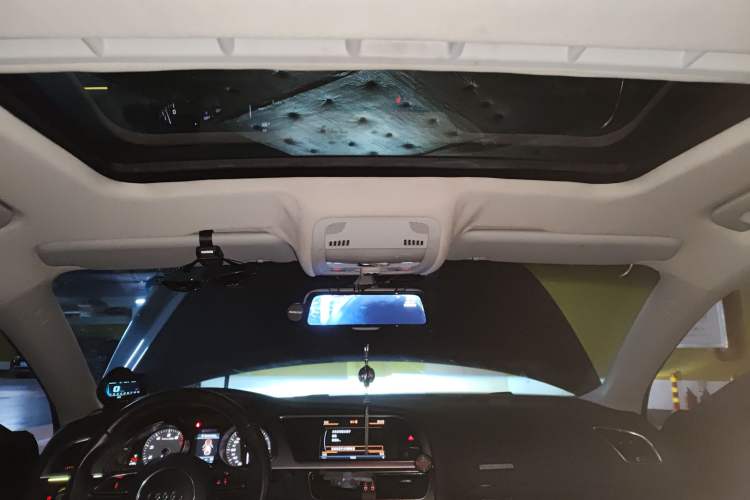 Used Audi S5 2012 S5 3.0T Sportback Headliner