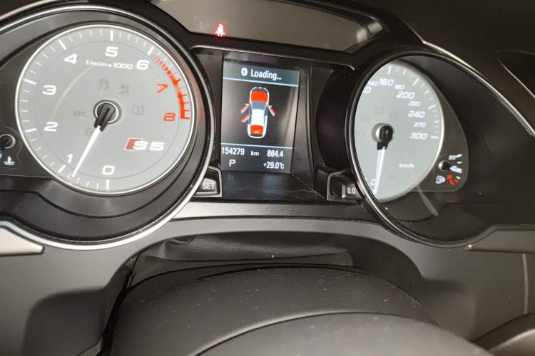 Used Audi S5 2012 S5 3.0T Sportback Odometer Close Up