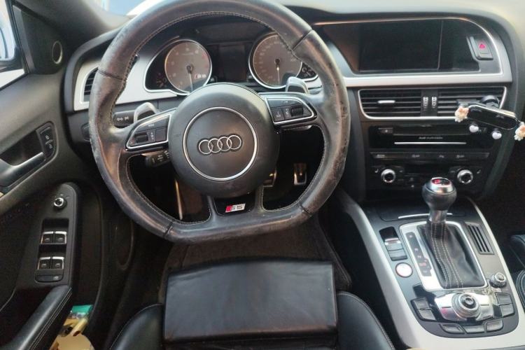 Used Audi S5 2012 S5 3.0T Sportback Steering Wheel