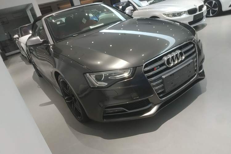 Used Audi S5 2012 S5 3.0T Cabriolet Exterior 2