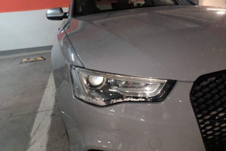 Used Audi S5 2012 S5 3.0T Sportback Right Front Headlight