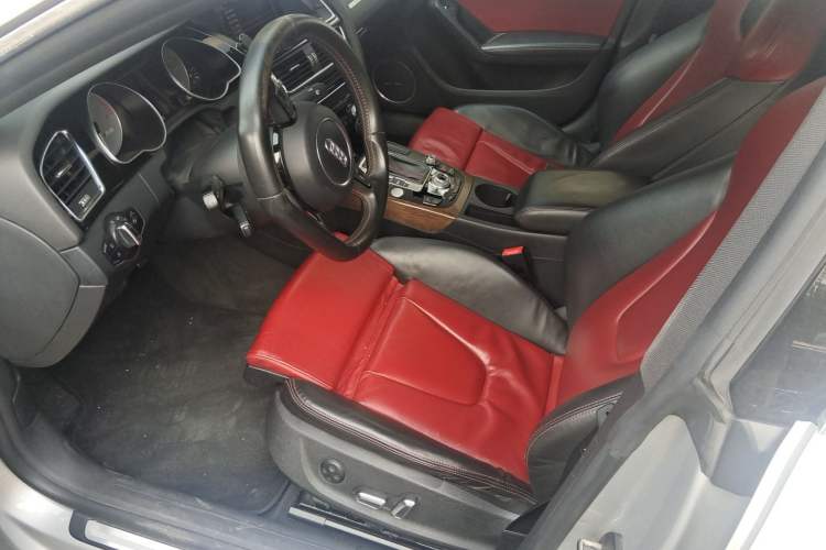 Used Audi S5 2012 S5 3.0T Sportback Left Front Seat