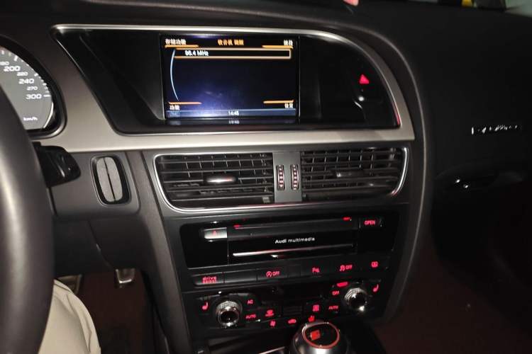Used Audi S5 2012 S5 3.0T Coupe Audio And AC Panel