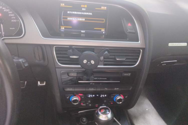 Used Audi S5 2012 S5 3.0T Sportback Audio And AC Panel
