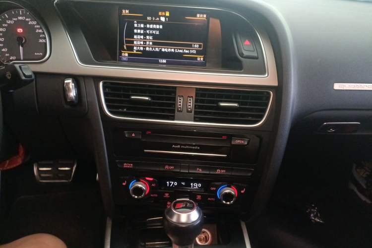 Used Audi S5 2012 S5 3.0T Sportback Audio And AC Panel