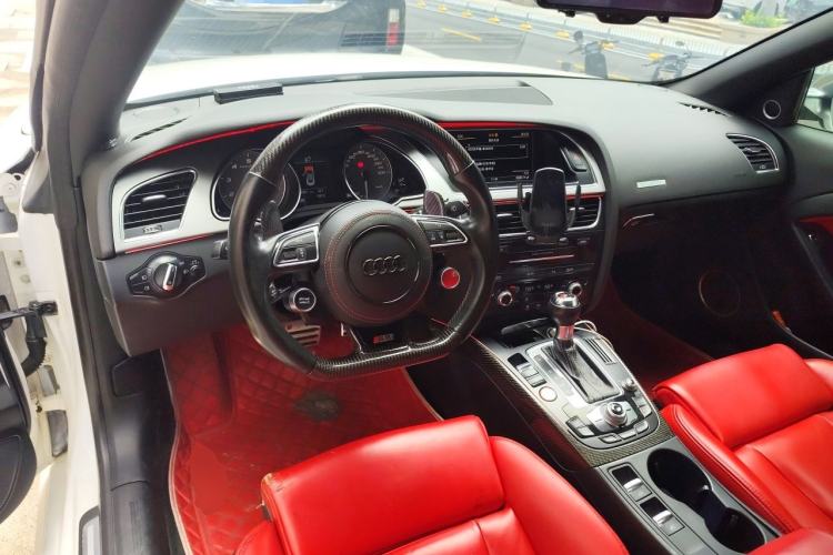 Used Audi S5 2012 S5 3.0T Cabriolet Center Console