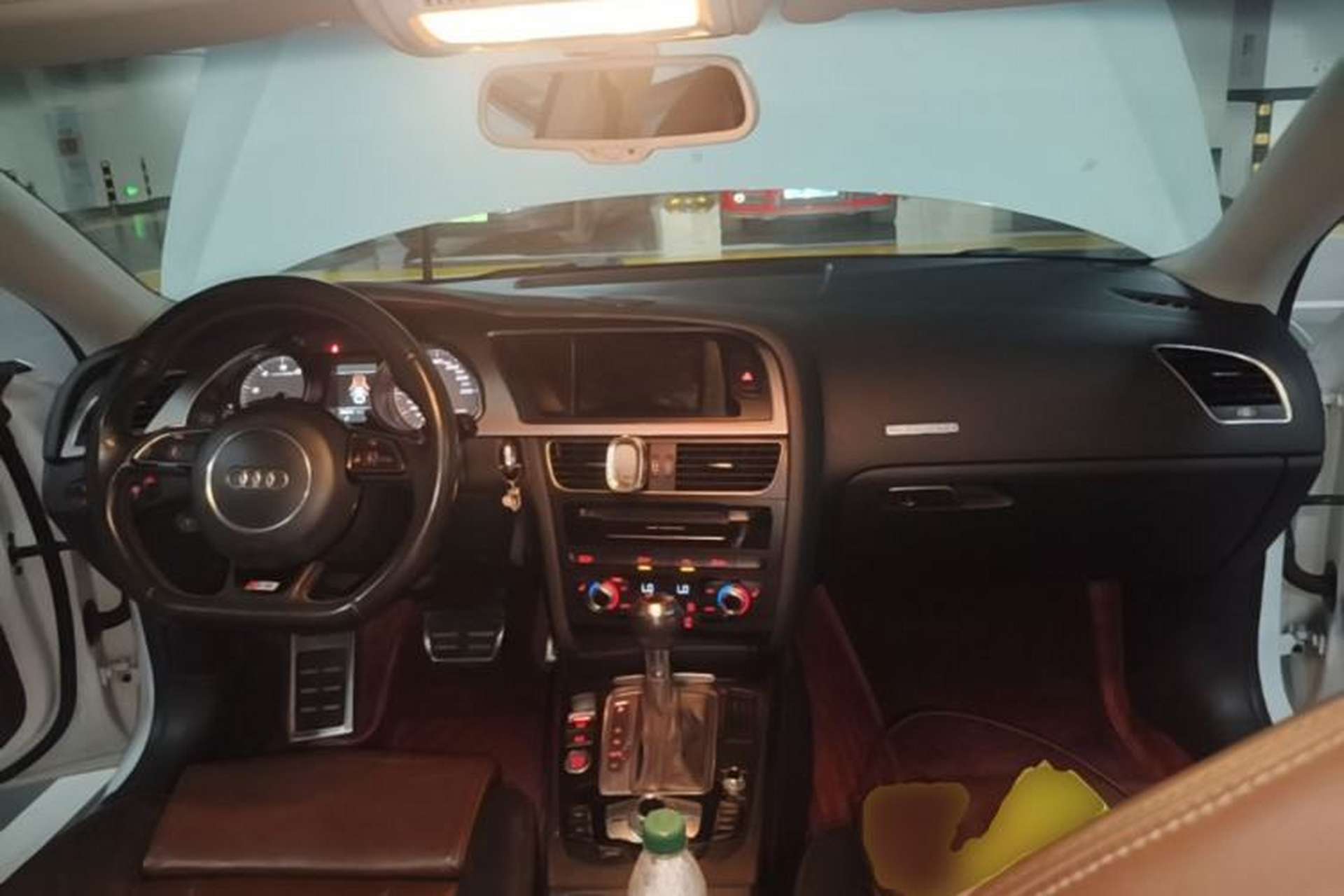 Used Audi S5 2012 S5 3.0T Sportback Center Console