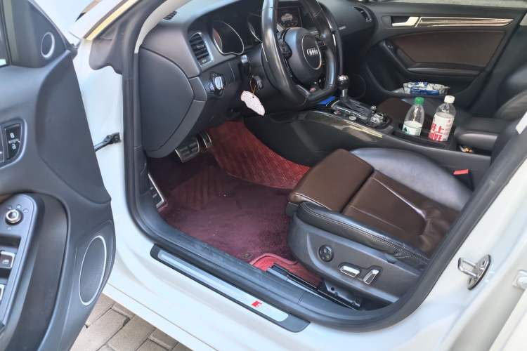 Used Audi S5 2012 S5 3.0T Sportback Driver Seat