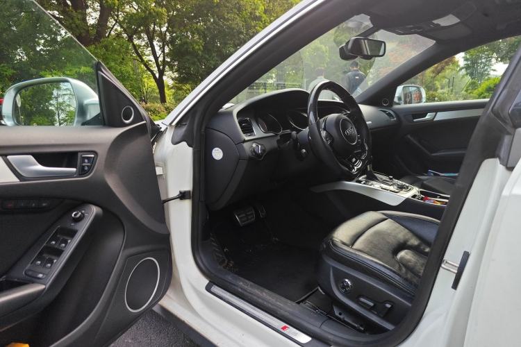 Used Audi S5 2012 S5 3.0T Sportback Driver Seat