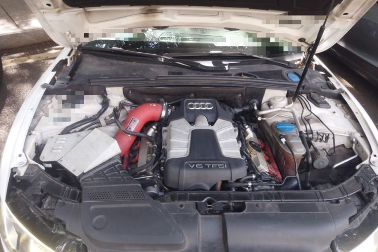 Used Audi S5 2012 S5 3.0T Sportback Engine Bay