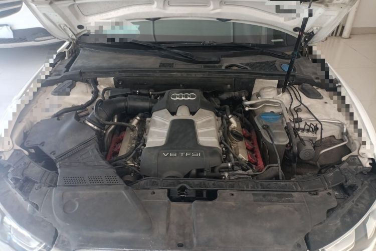 Used Audi S5 2012 S5 3.0T Sportback Engine Bay
