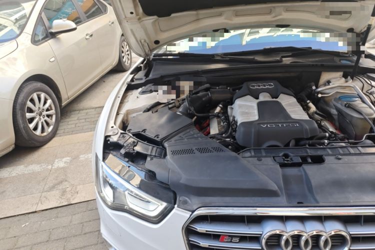 Used Audi S5 2012 S5 3.0T Coupe Engine Bay Right