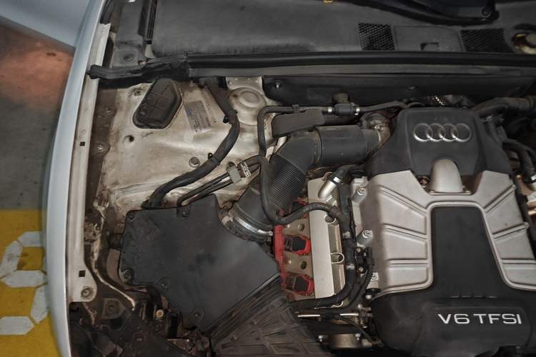 Used Audi S5 2012 S5 3.0T Coupe Engine Bay Right