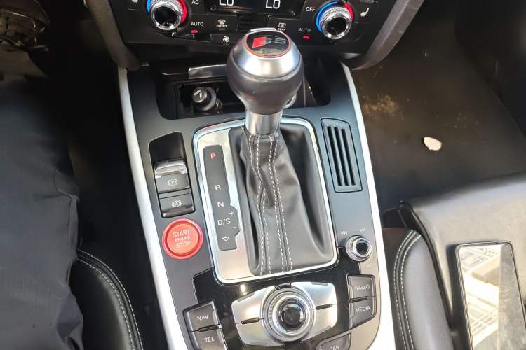 Used Audi S5 2012 S5 3.0T Coupe Gear Lever