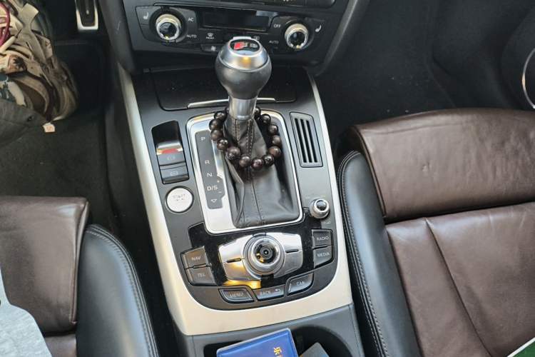 Used Audi S5 2012 S5 3.0T Sportback Gear Lever