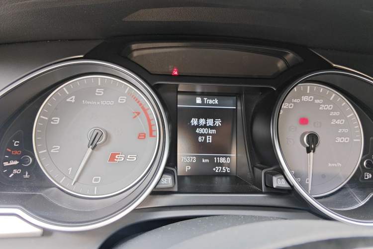 Used Audi S5 2012 S5 3.0T Cabriolet Instrument Cluster