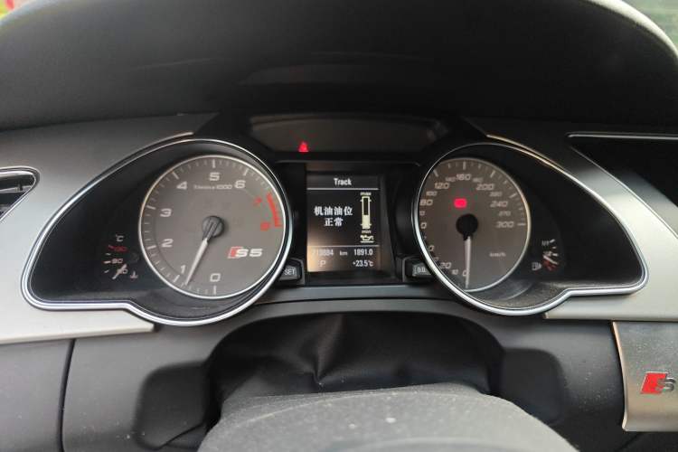 Used Audi S5 2012 S5 3.0T Sportback Instrument Cluster