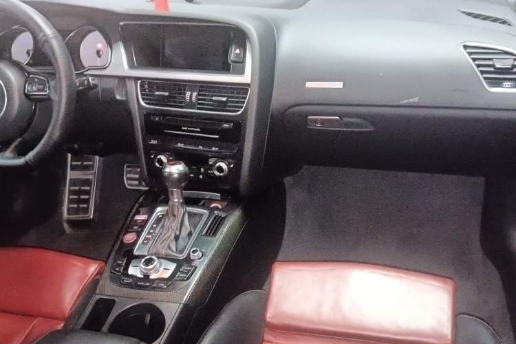 Used Audi S5 2012 S5 3.0T Sportback Interior 3