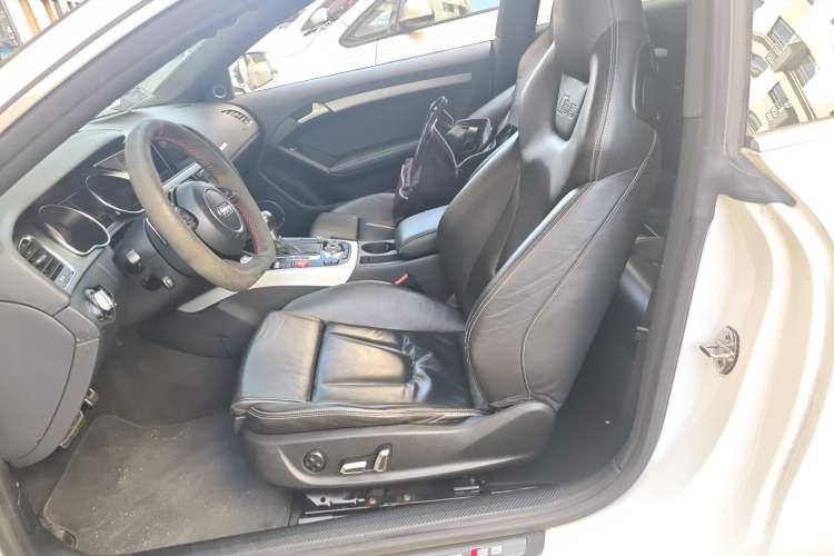 Used Audi S5 2012 S5 3.0T Coupe Left Front Seat