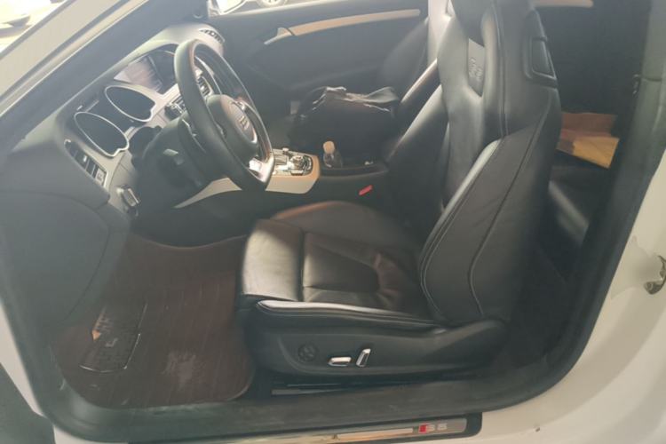 Used Audi S5 2012 S5 3.0T Coupe Left Front Seat
