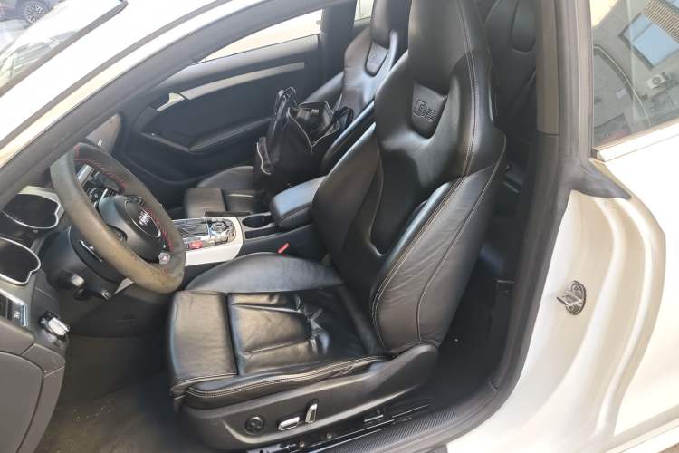 Used Audi S5 2012 S5 3.0T Coupe Left Rear Seat