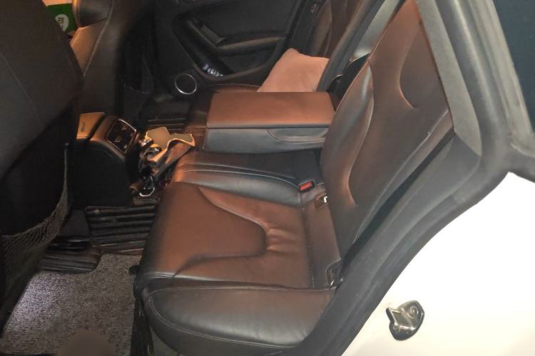 Used Audi S5 2012 S5 3.0T Sportback Left Rear Seat