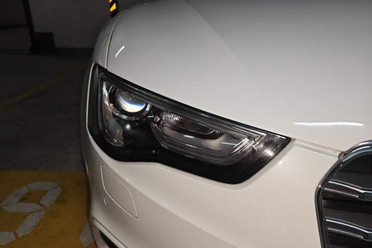 Used Audi S5 2012 S5 3.0T Coupe Right Front Headlight