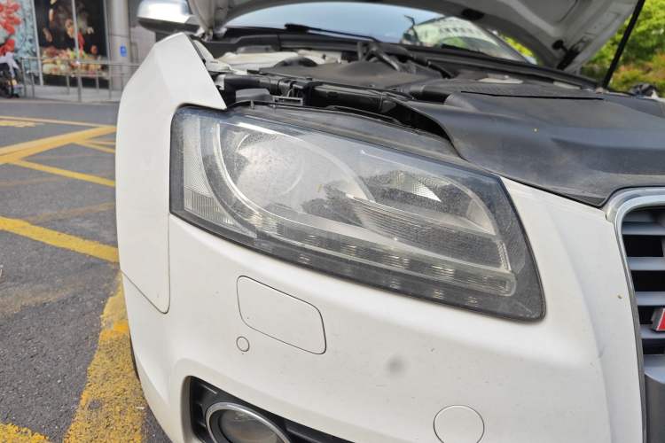 Used Audi S5 2012 S5 3.0T Sportback Right Front Headlight