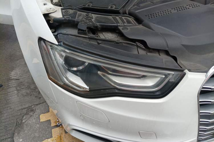 Used Audi S5 2012 S5 3.0T Sportback Right Front Headlight