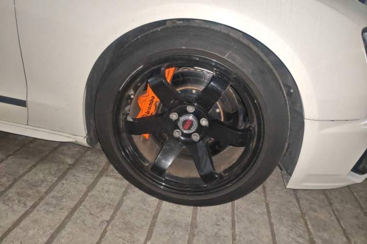 Used Audi S5 2012 S5 3.0T Sportback Right Front Wheel Hub