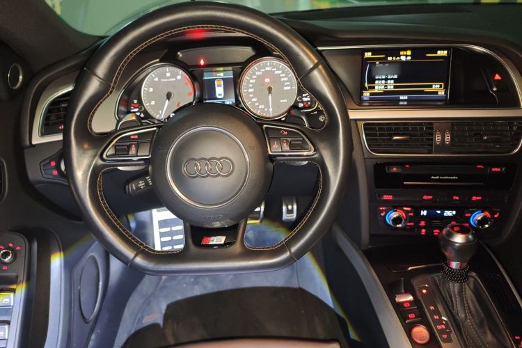 Used Audi S5 2012 S5 3.0T Sportback Steering Wheel