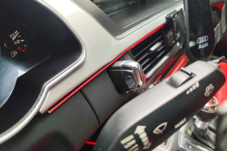 Used Audi S5 2012 S5 3.0T Cabriolet Vehicle Key